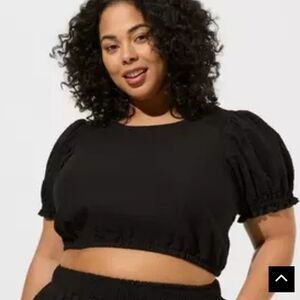 Torrid Seersucker Smocked Cropped Top 3X Black Short Sleeve